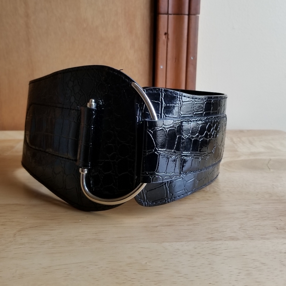 Women's Leather Black Belt